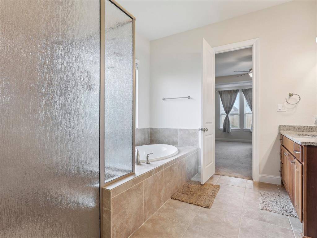 Soaking Tub and Large Shower