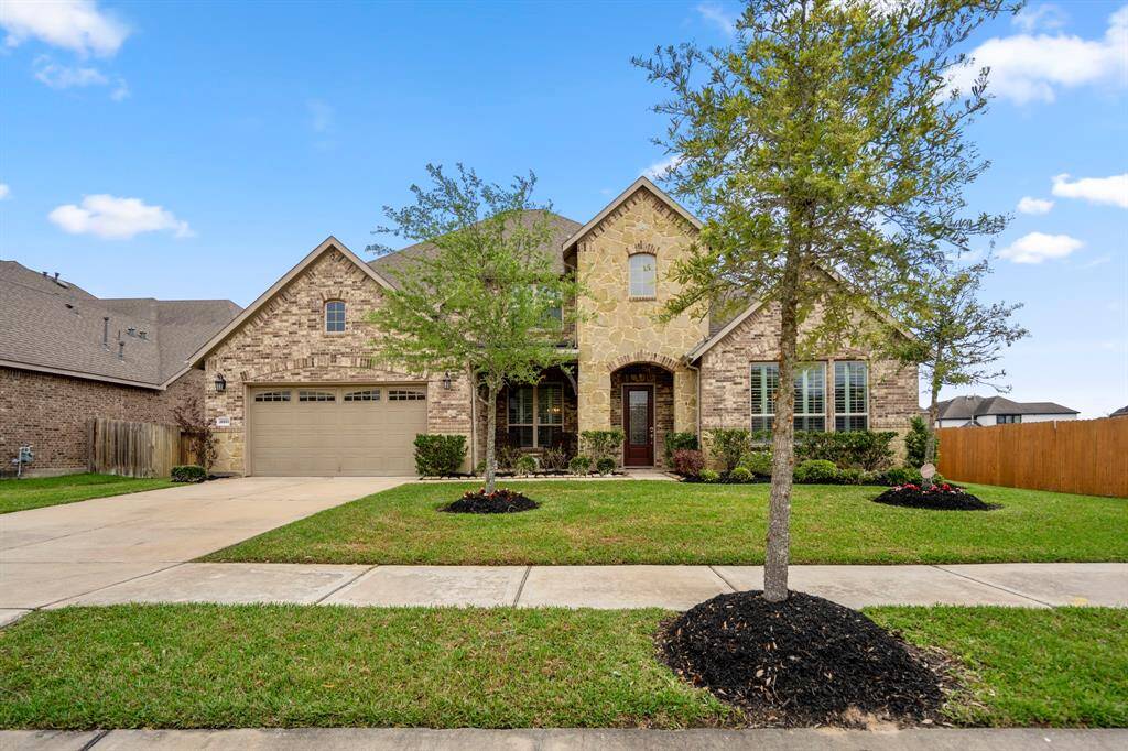 Schedule your private showing today!