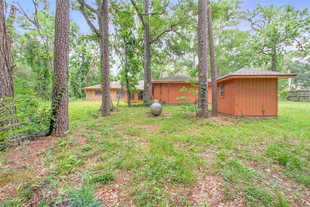 With room to roam and endless potential, this private backyard is a highlight for homeowners seeking space and versatility.