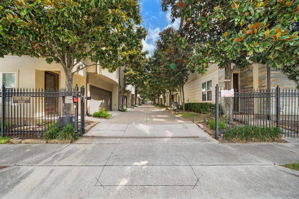 Pease St. is not a through street – it is a quiet, residential street with automatic gate for added security.