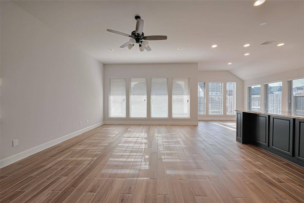Formal living with ceiling fan