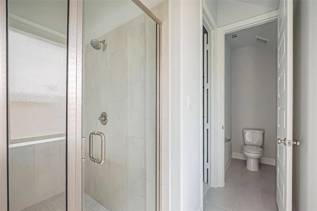 Shower stall, walk-in closet