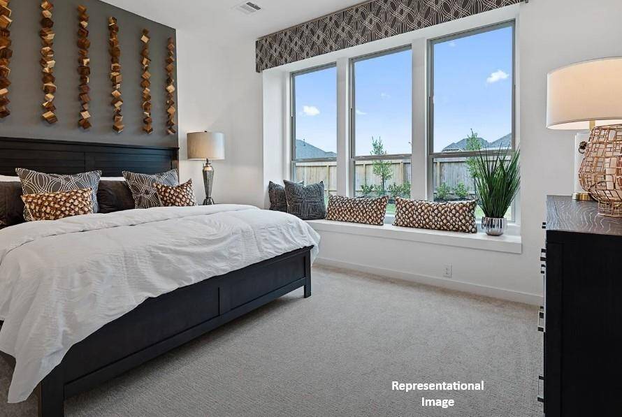 Here, modern elegance meets cozy comfort, creating a space that feels both fresh and inviting.