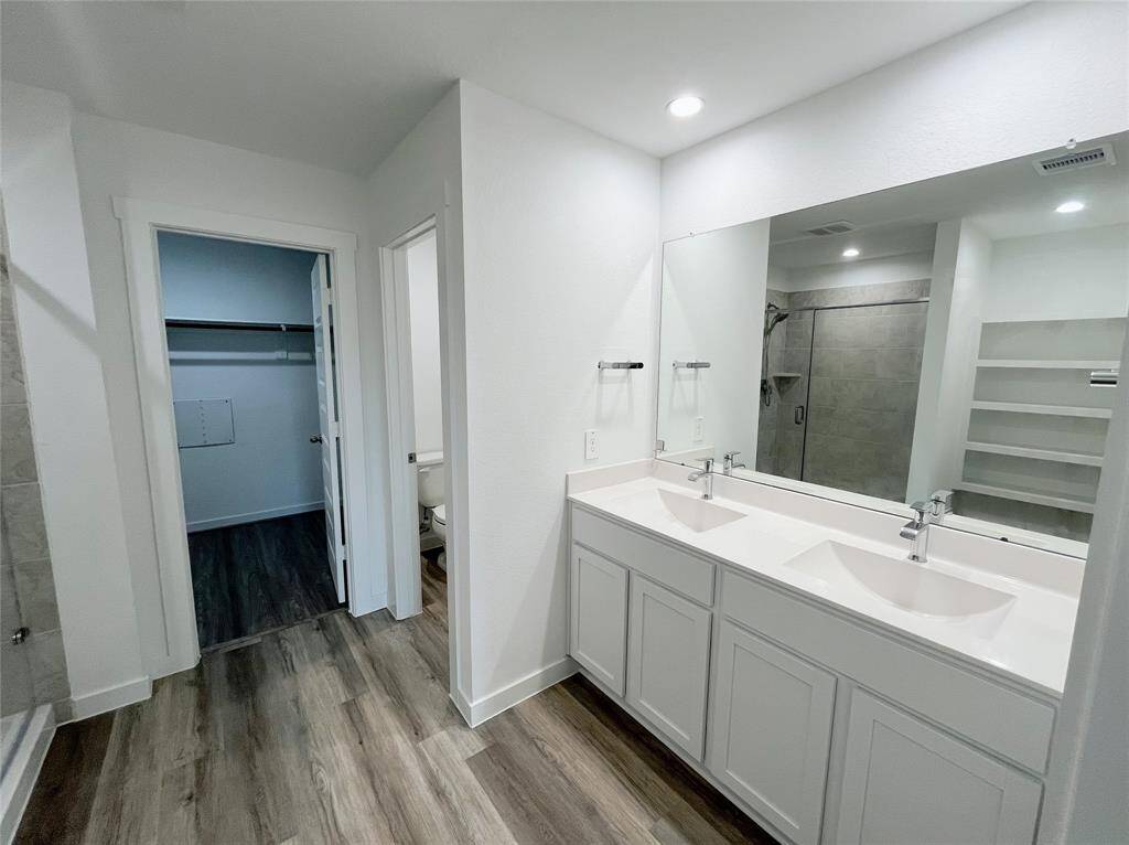 Double sink