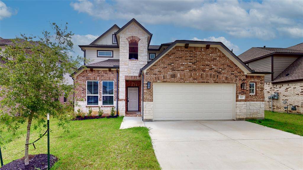 333 Spruce Oak Ln.