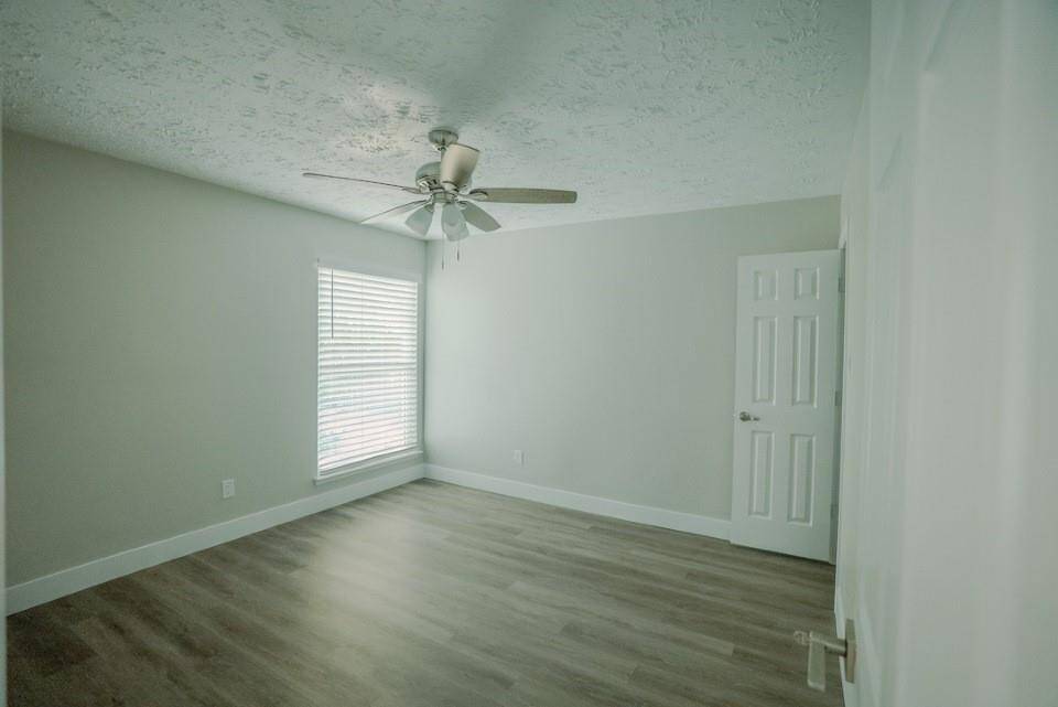 Guest bedroom 1