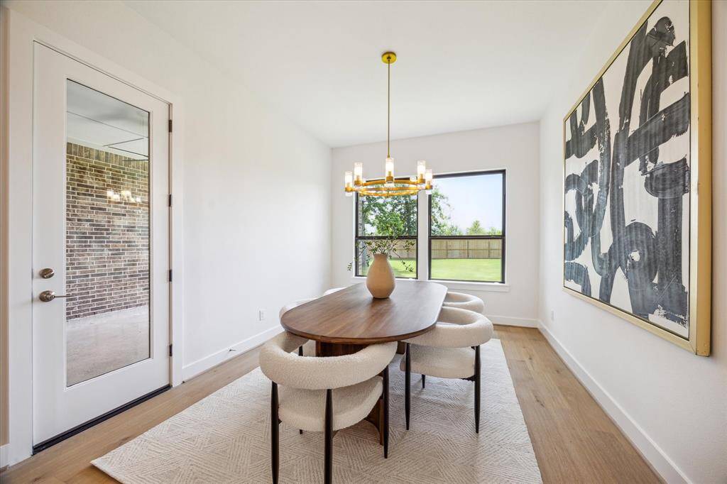 Dining Area, with access to Back Porch - perfect for Indoor/Outdoor Entertaining!