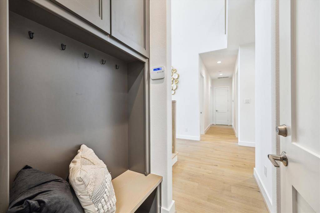 Mud Nook with custom-built ins and cabinetry