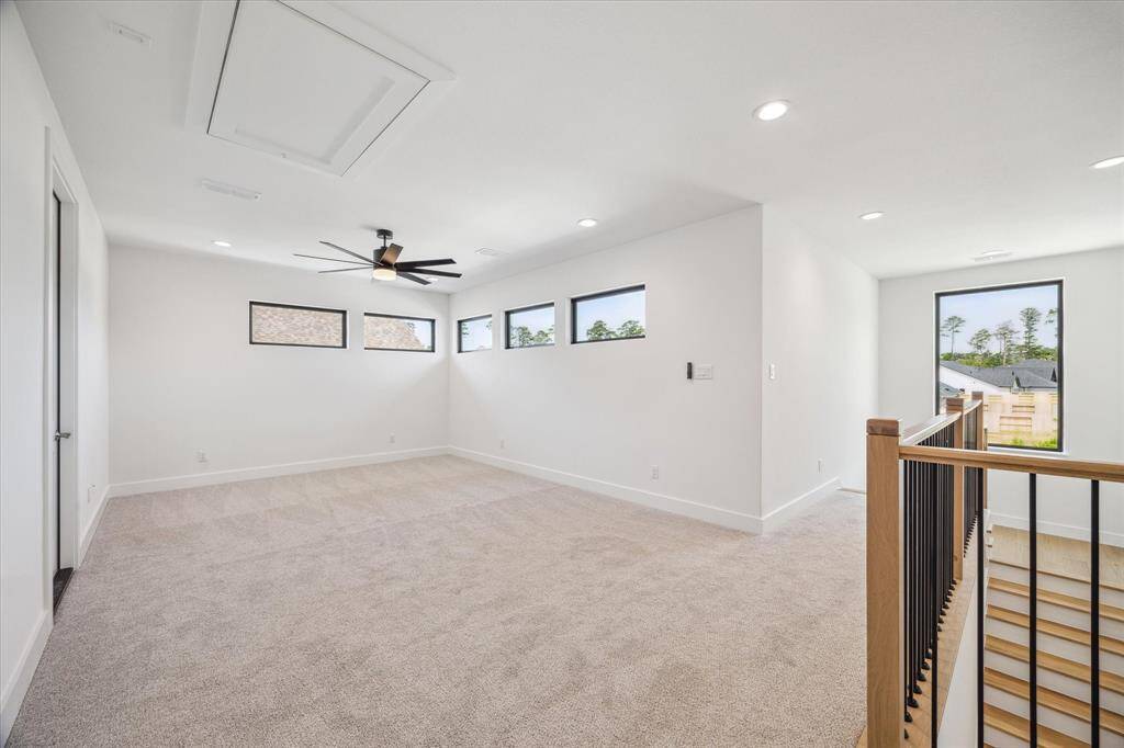 Flex Space/Loft found up