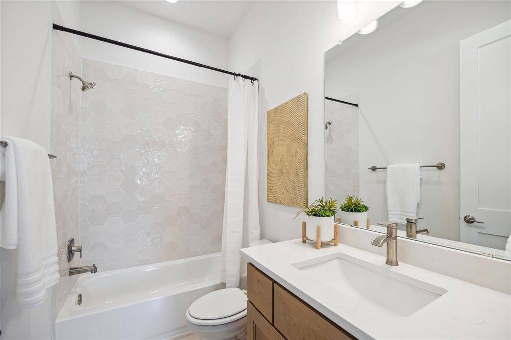 Ensuite Bath