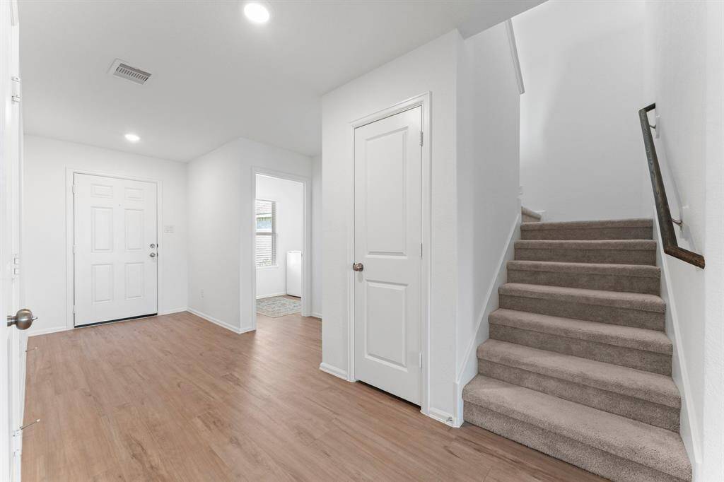 Beautiful upgraded LVP flooring!