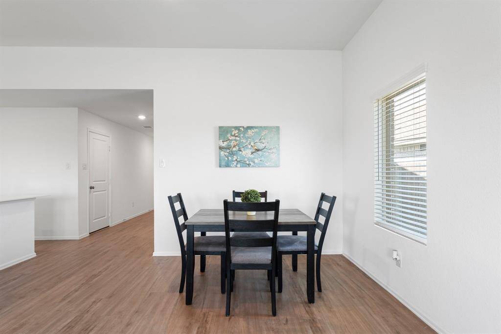 Another view of the dining area!
