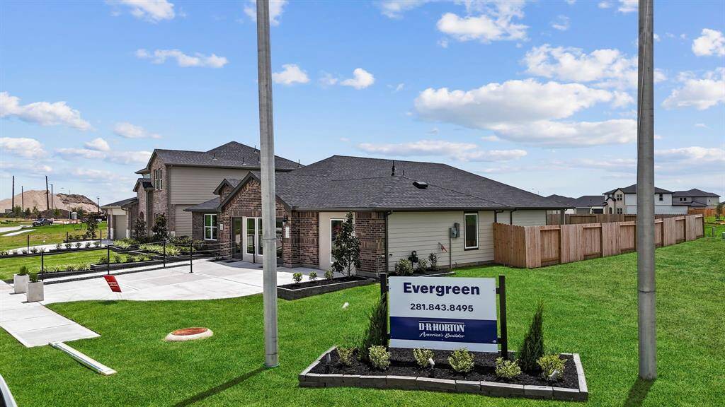 EVERGREEN MODEL HOME