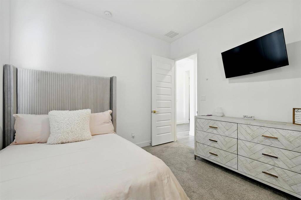 Secondary Bedroom