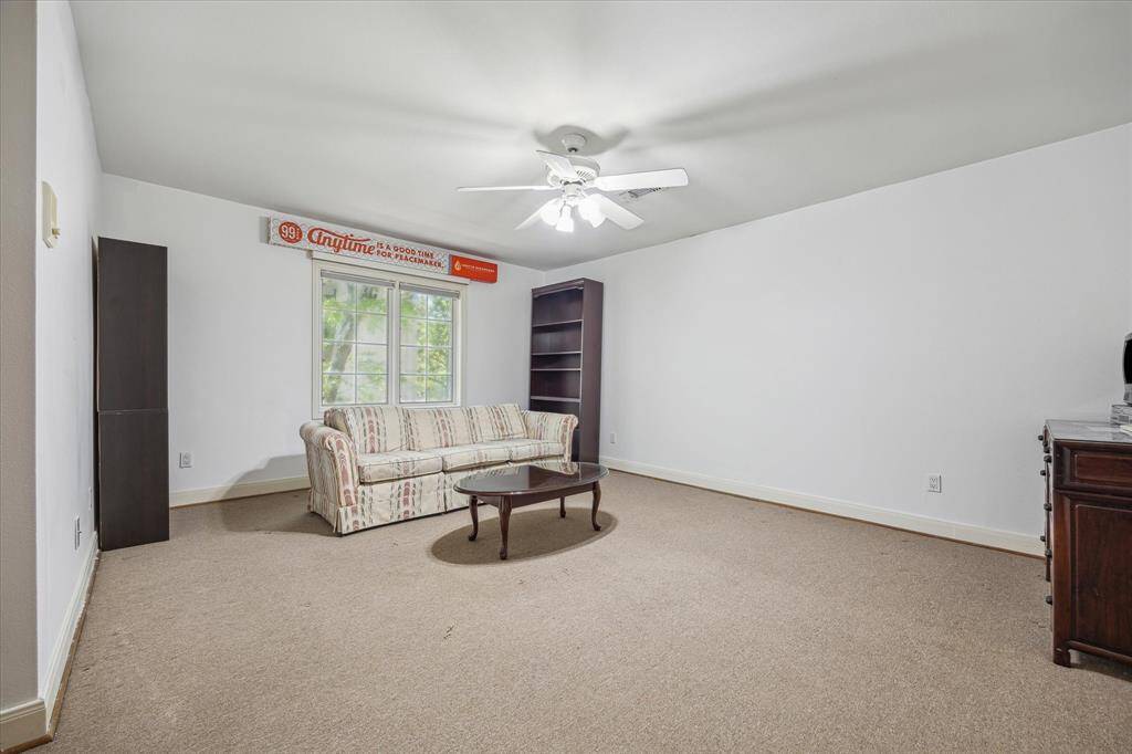 Upstairs residential unit 2