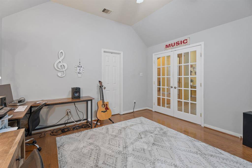 Large walk in closet inside bedroom/study