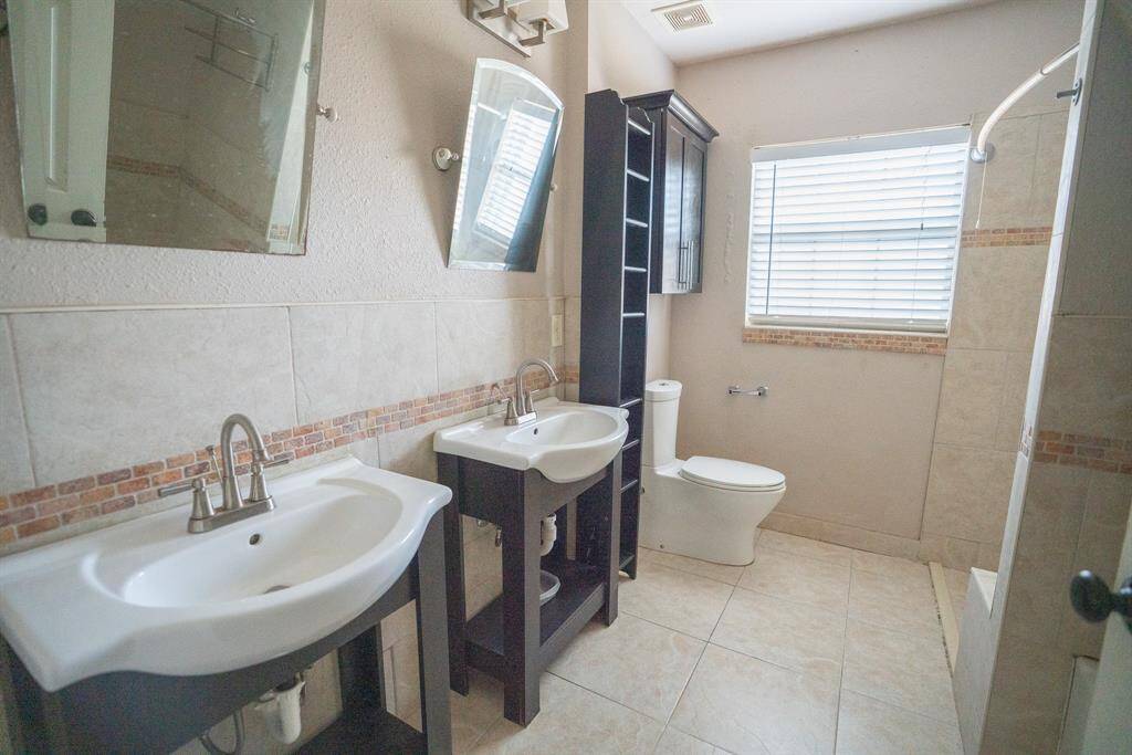 Guest bathroom