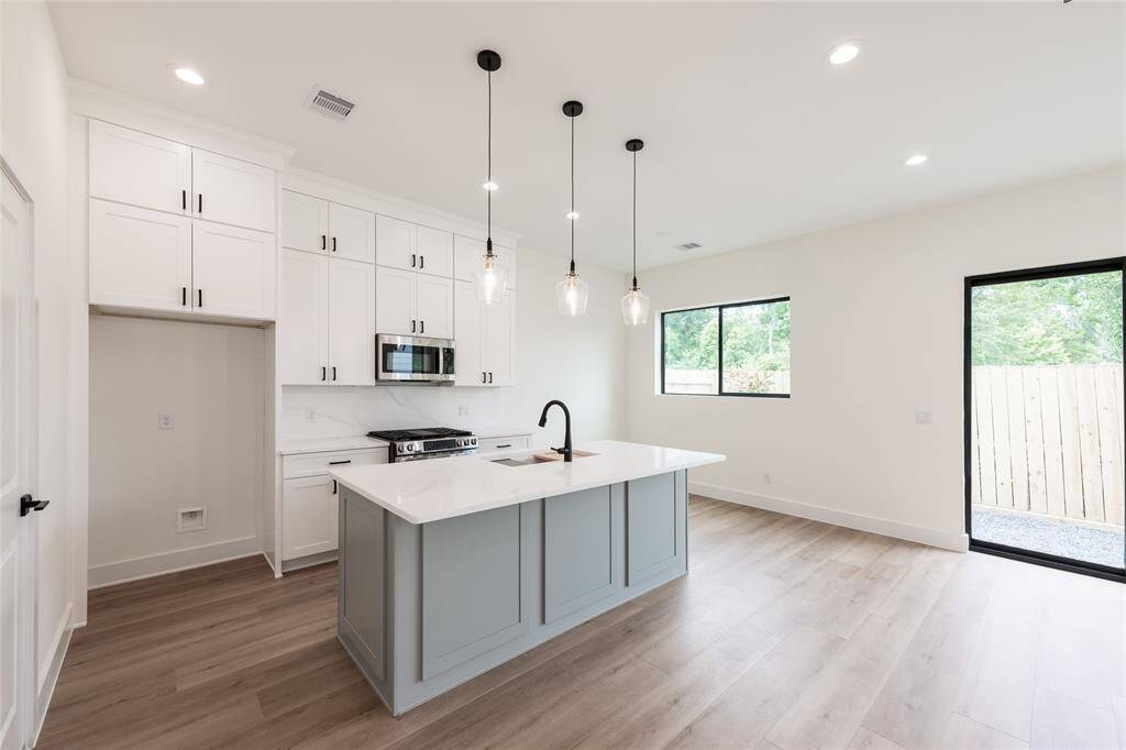 Welcome to effortless first-floor living, where comfort and convenience come together in a beautifully designed space.