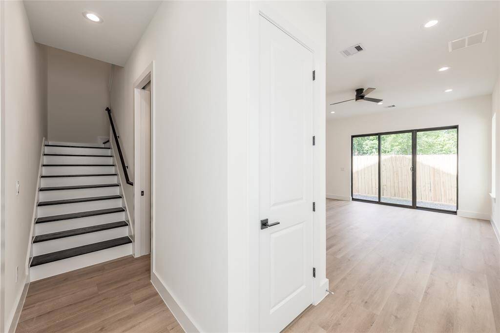 Welcoming foyer area with stylish finishes, setting the tone for the rest of the home with warmth and charm.