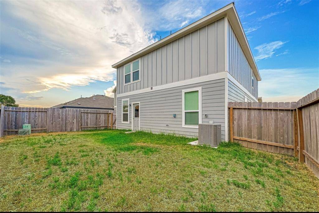 Spacious backyard