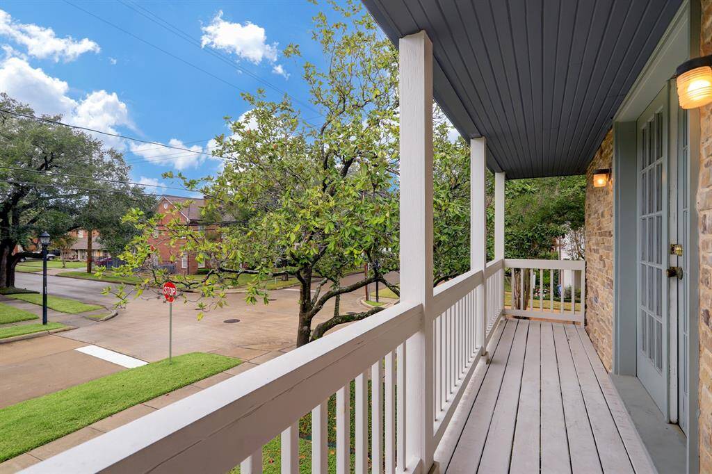 Private balcony of of primary suite.