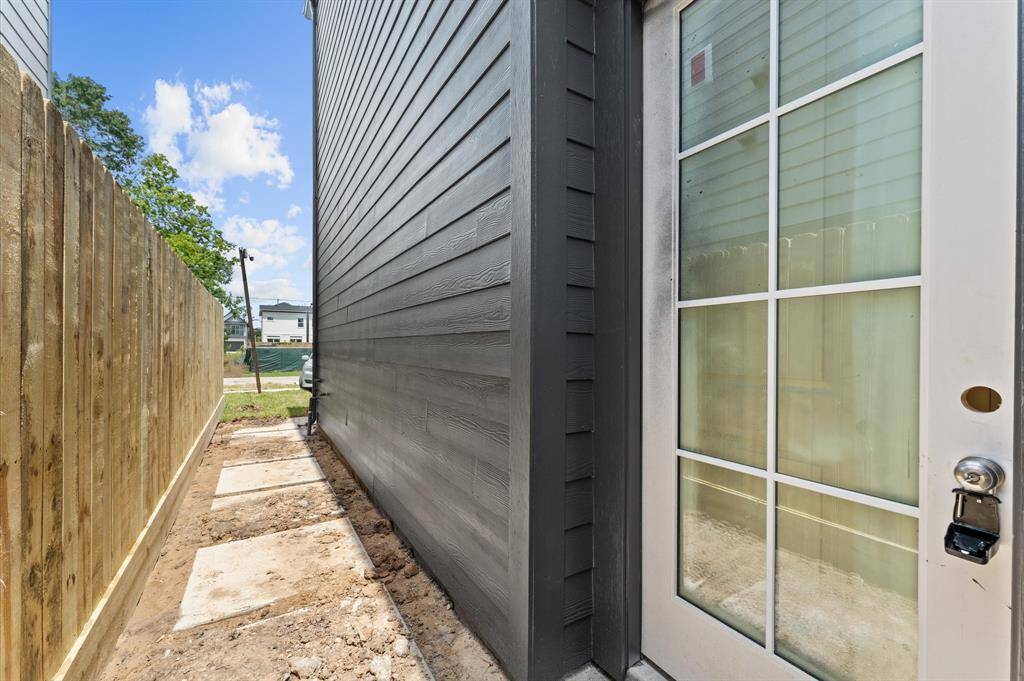 Close proximity to the Medical Center!