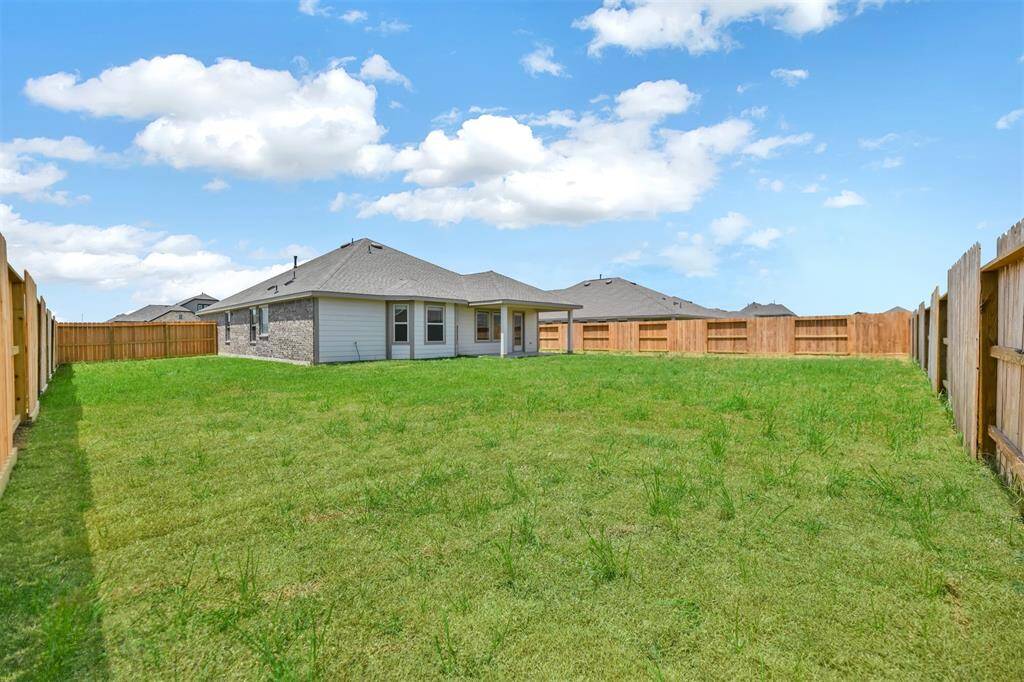 Look at that massive backyard!
