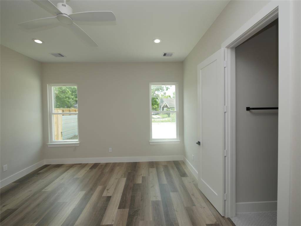 HUGE CLOSETS IN BEDROOMS