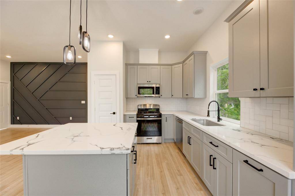 Kitchen + Living