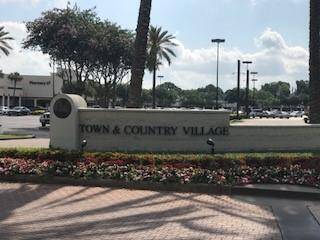 City Center at Town & County provides ample dining & shopping venues.