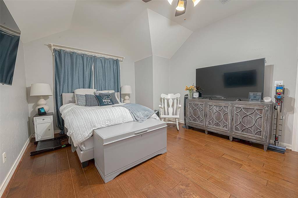 2 of 4 upstairs Bedrooms