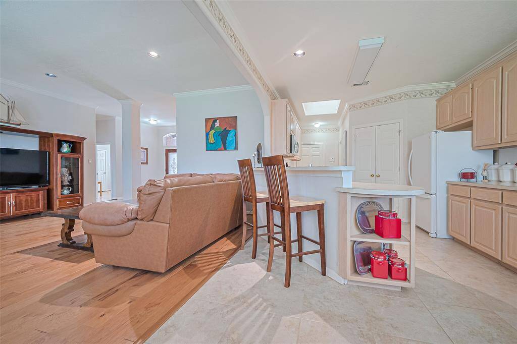 Bar stools are part of the semi furnishings