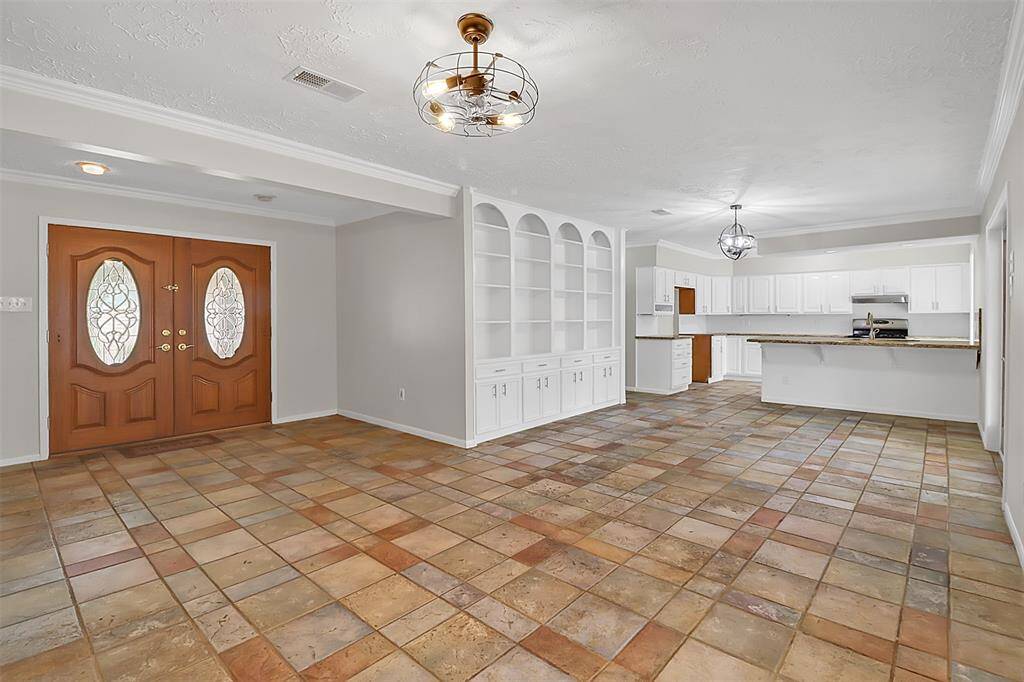 Entrance and kitchen area