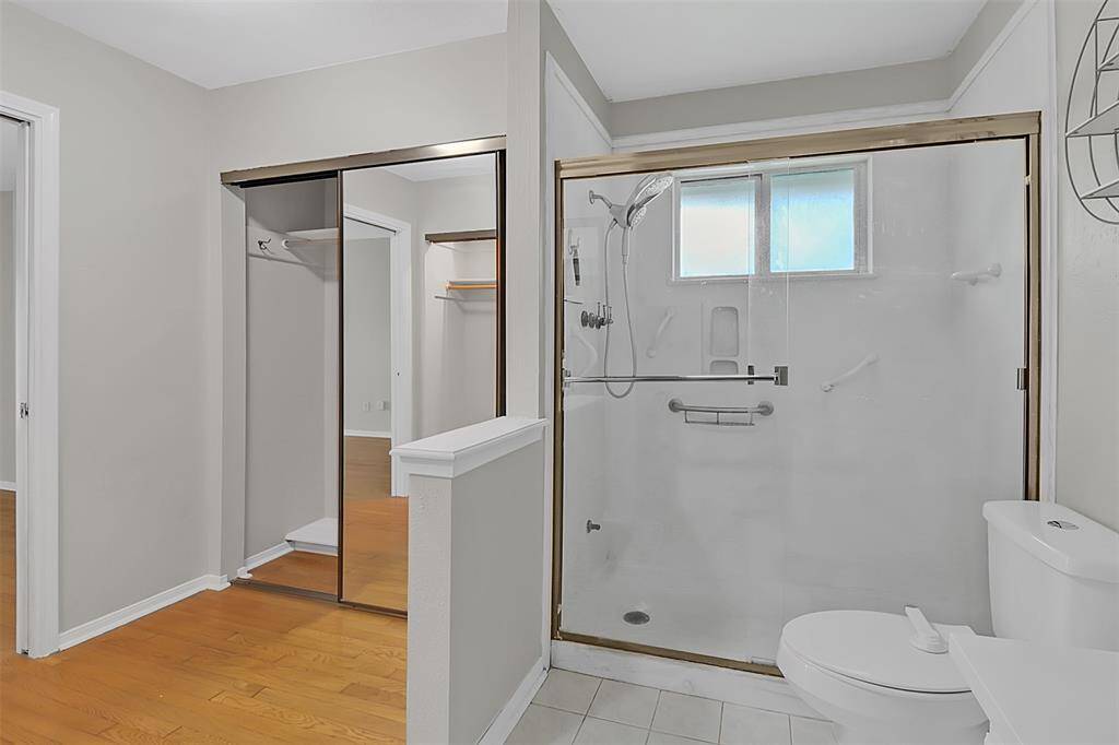 Primary Barthroom and closet area