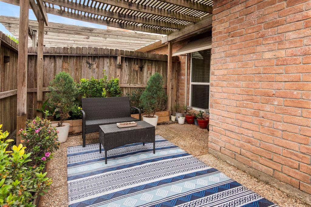 Another view of the back patio.