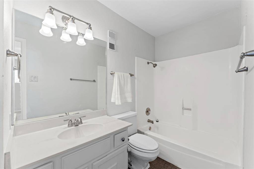 en suite bathroom
