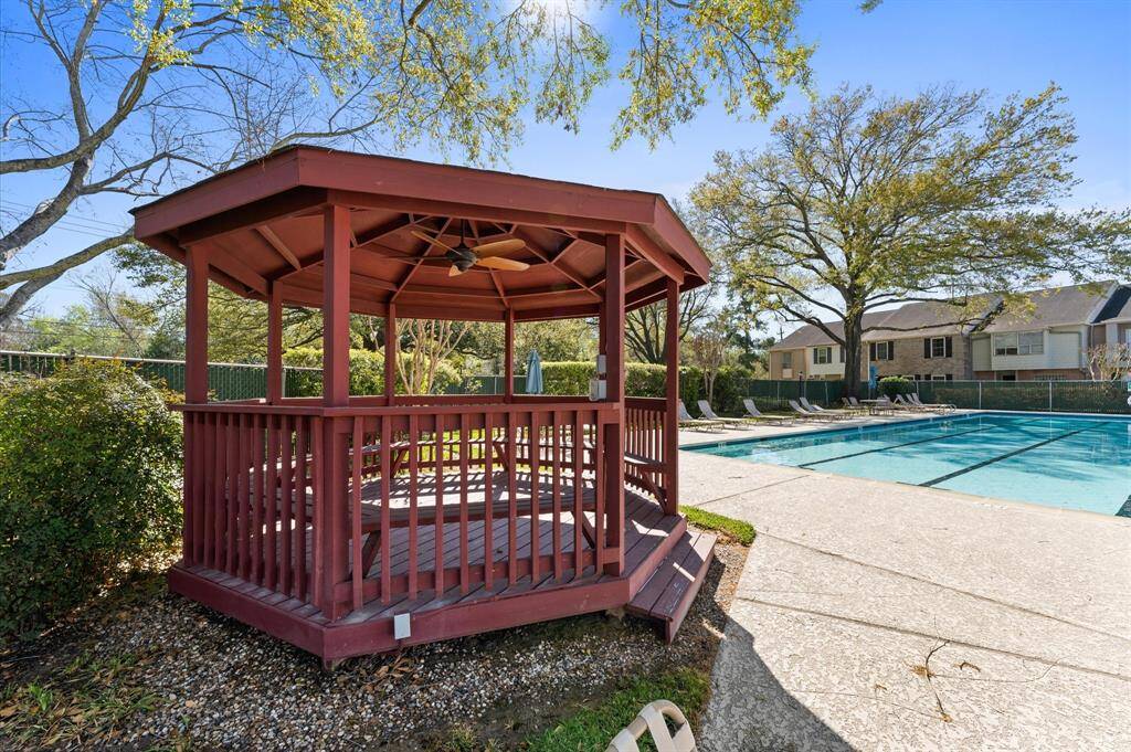 Neighborhood gazebo by the pool