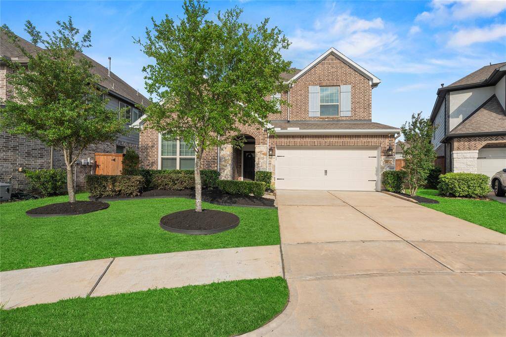 This home truly has it all and is at the end of a quiet cul-de-sac with no direct rear neighbors. Low tax rate and more!