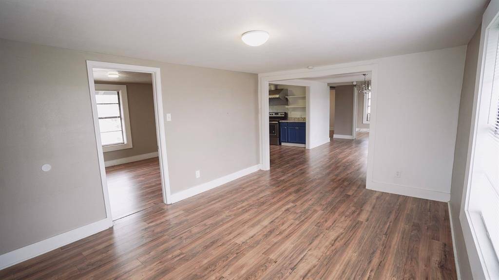 Unit B living area