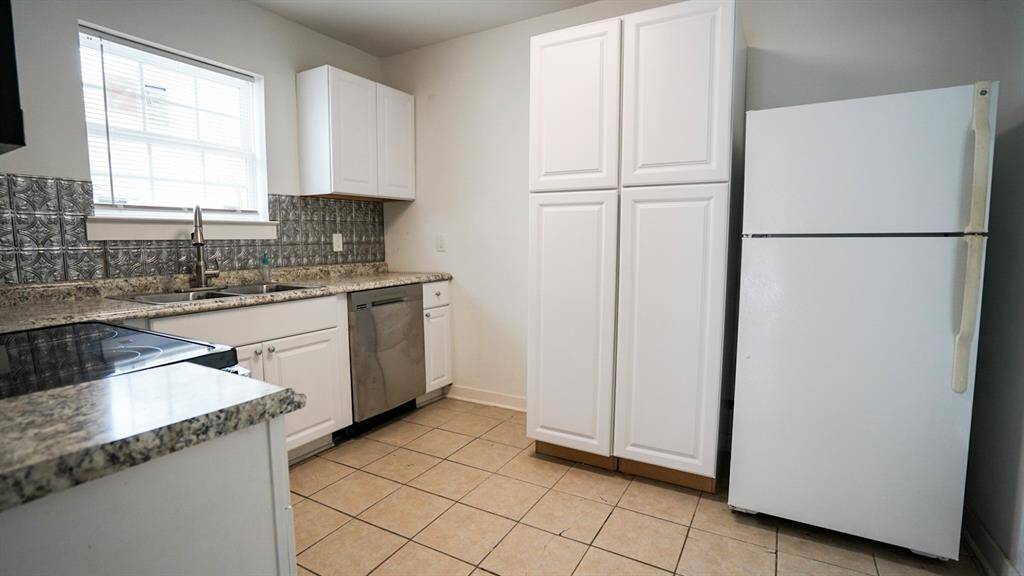 another view of Unit A kitchen
