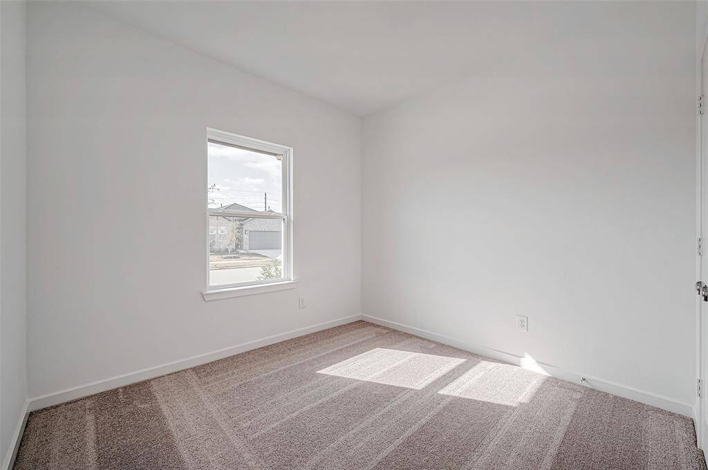 First floor guest bedroom!