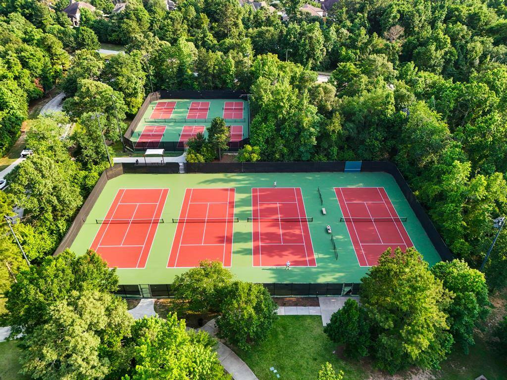 Woodforest amenities