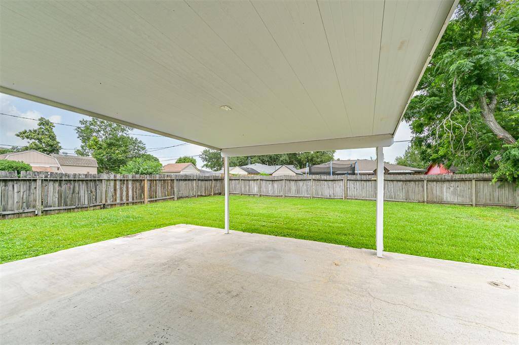 covered back patio