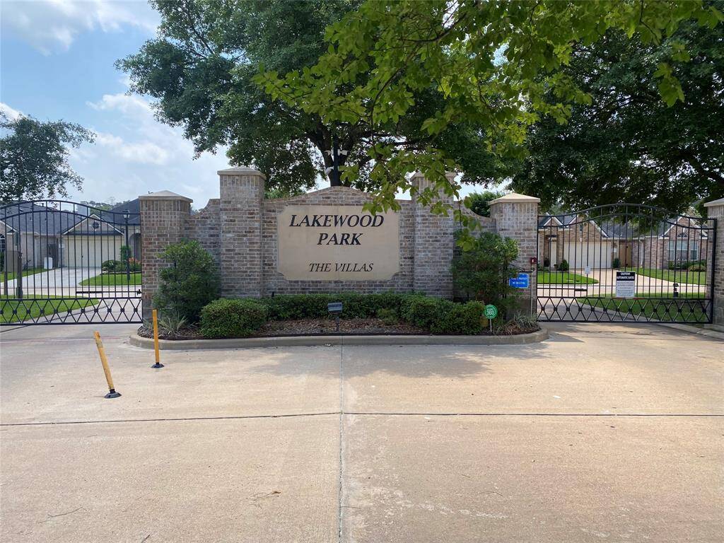 View of the beautiful front gate to the community!
