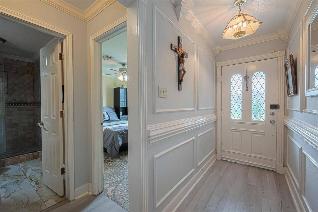 Entry way.