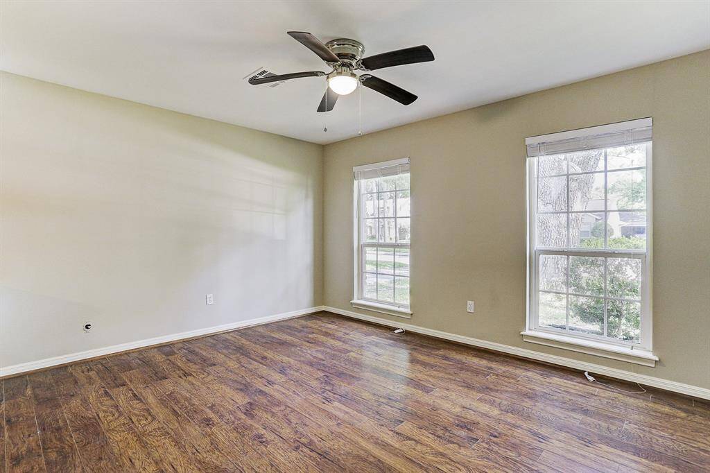 Bright Master Suite with New Blinds & Built-in Vanity