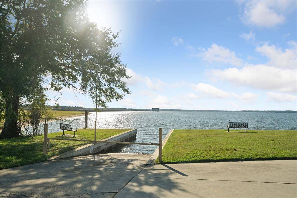 White Oak Ranch  This is the neighborhood boat launch.