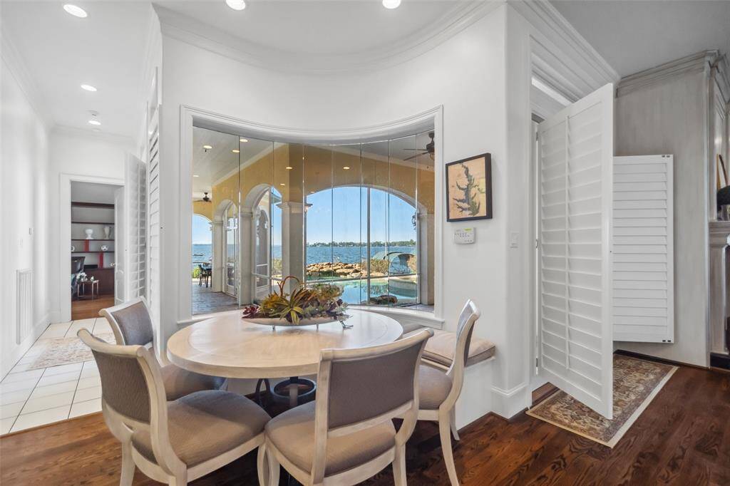 Breakfast Area has front row views to the gorgeous lake.