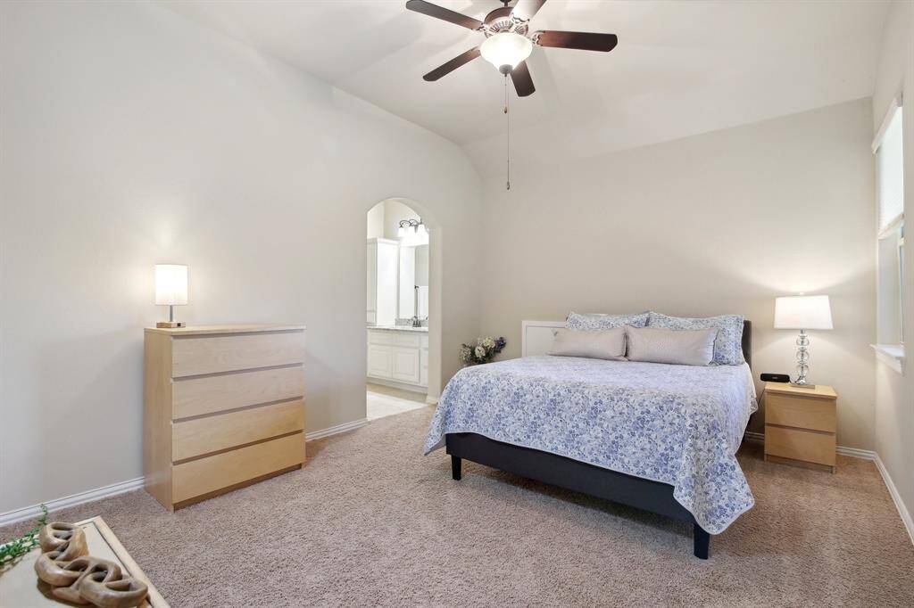 bed 3 is spacious with a large closet
