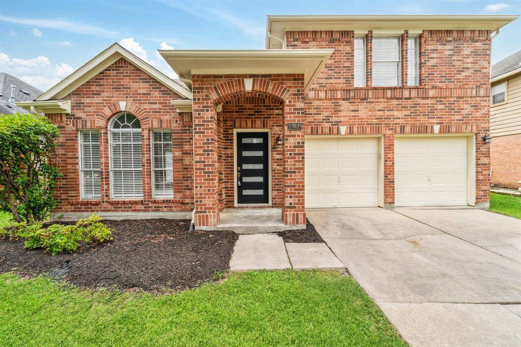 Marvelous fully updated house, Newest in the subdivision, built in 1991